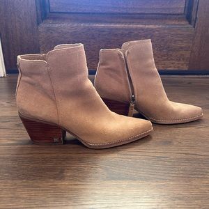 Sam Edelman brown boot size 7.5